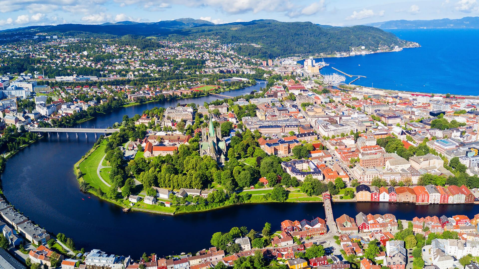 Trondheim To Longyearbyen